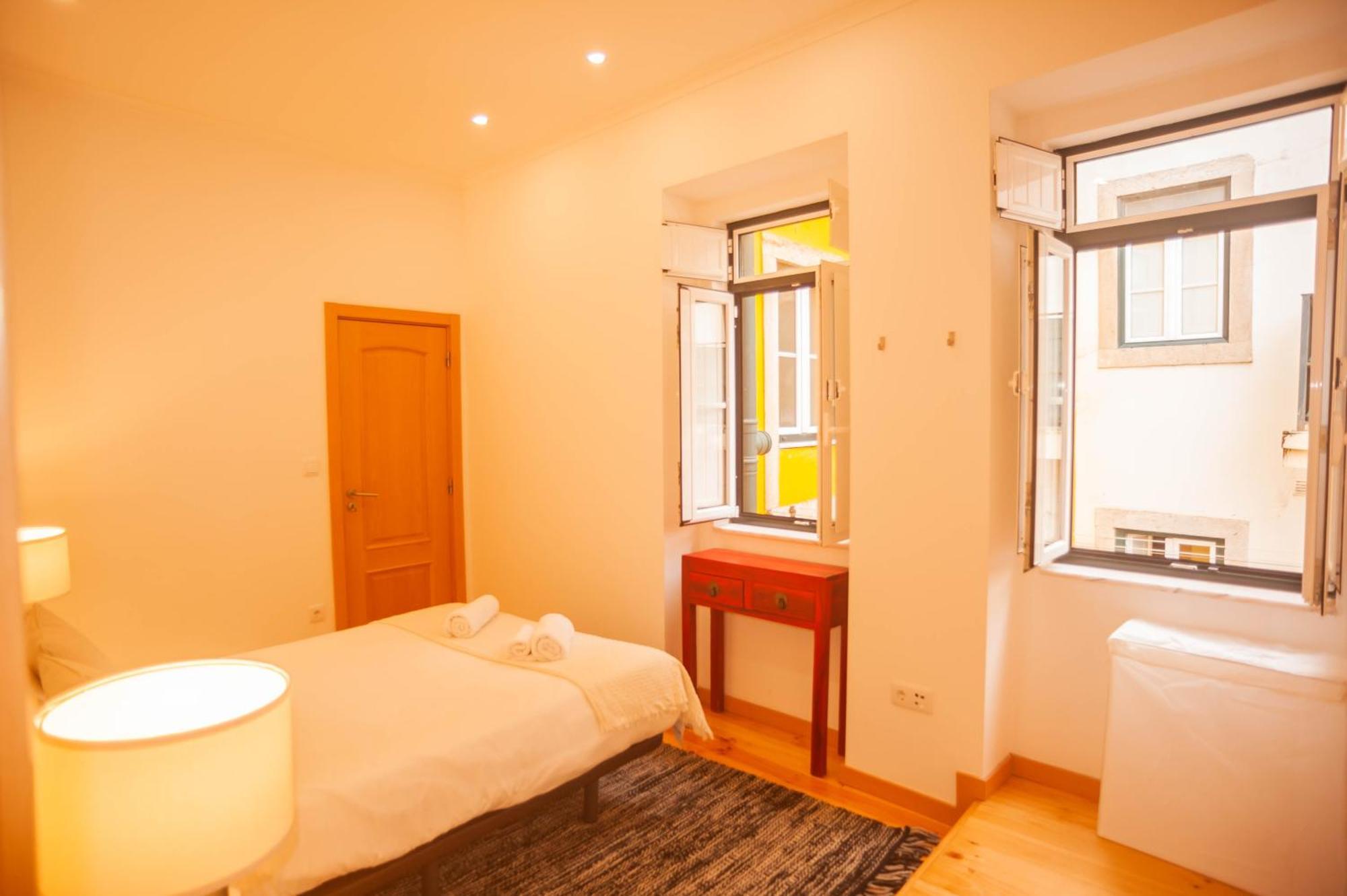 My Fair - 2 Bedroom With River View Lisbon